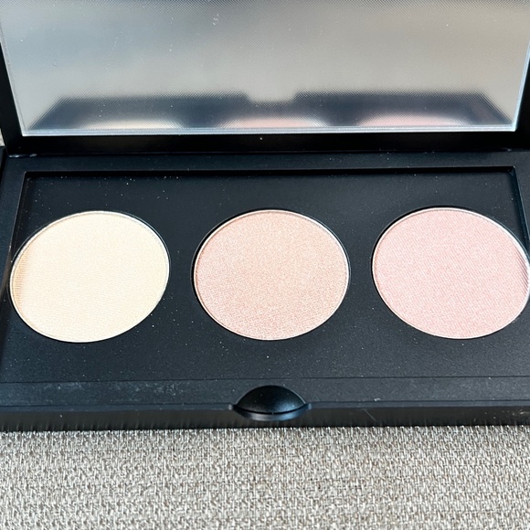 SMASHBOX Spotlight Palette - Pearl - Limited Edition - Picture 4 of 5